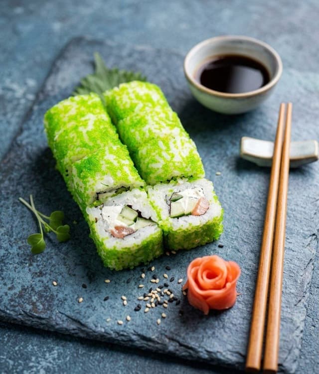 Радужный с крабом